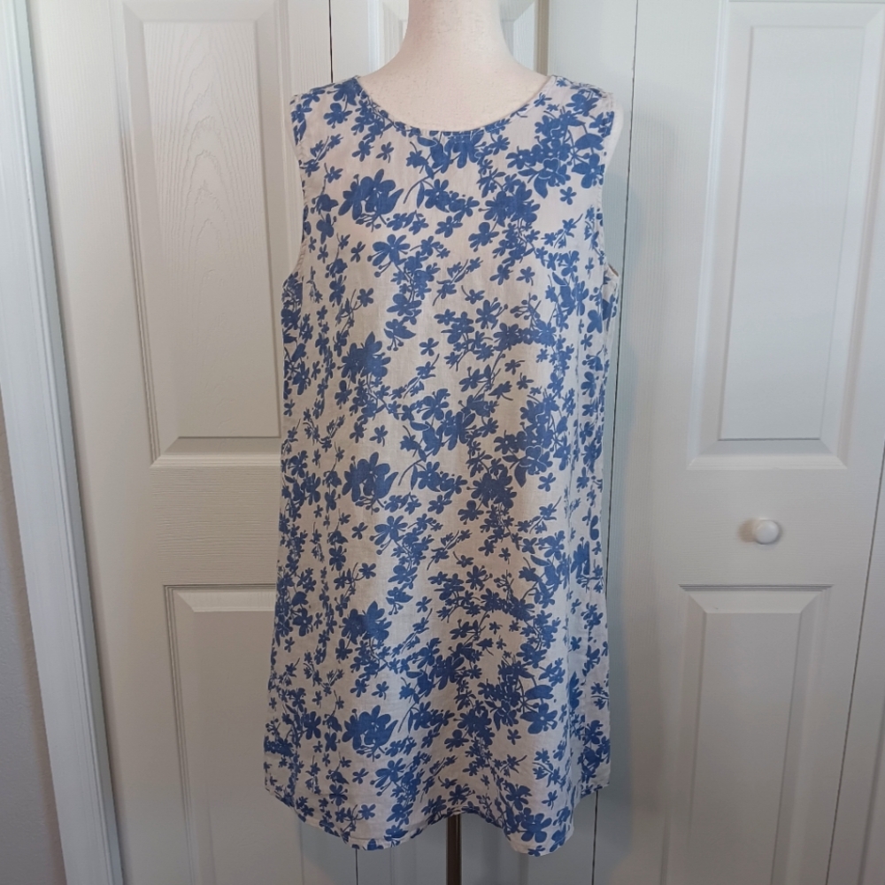 Chic Terzo Millennio 100% Linen Blue Floral Sleeveless Mini Dress